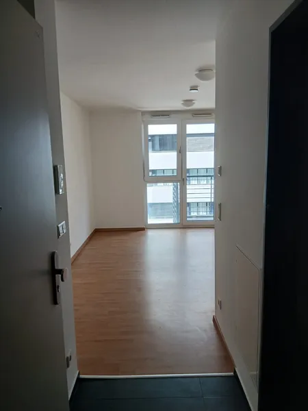 Schöne Studentenappartement mit Balkon in Berlin — photo 1